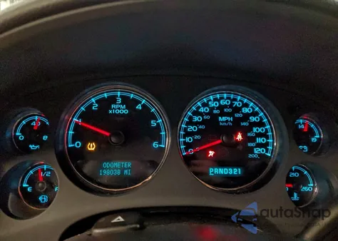 2008 Chevrolet Suburban C1500 Ls z USA, uszkodzony, nr VIN 3GNFC16058G203785